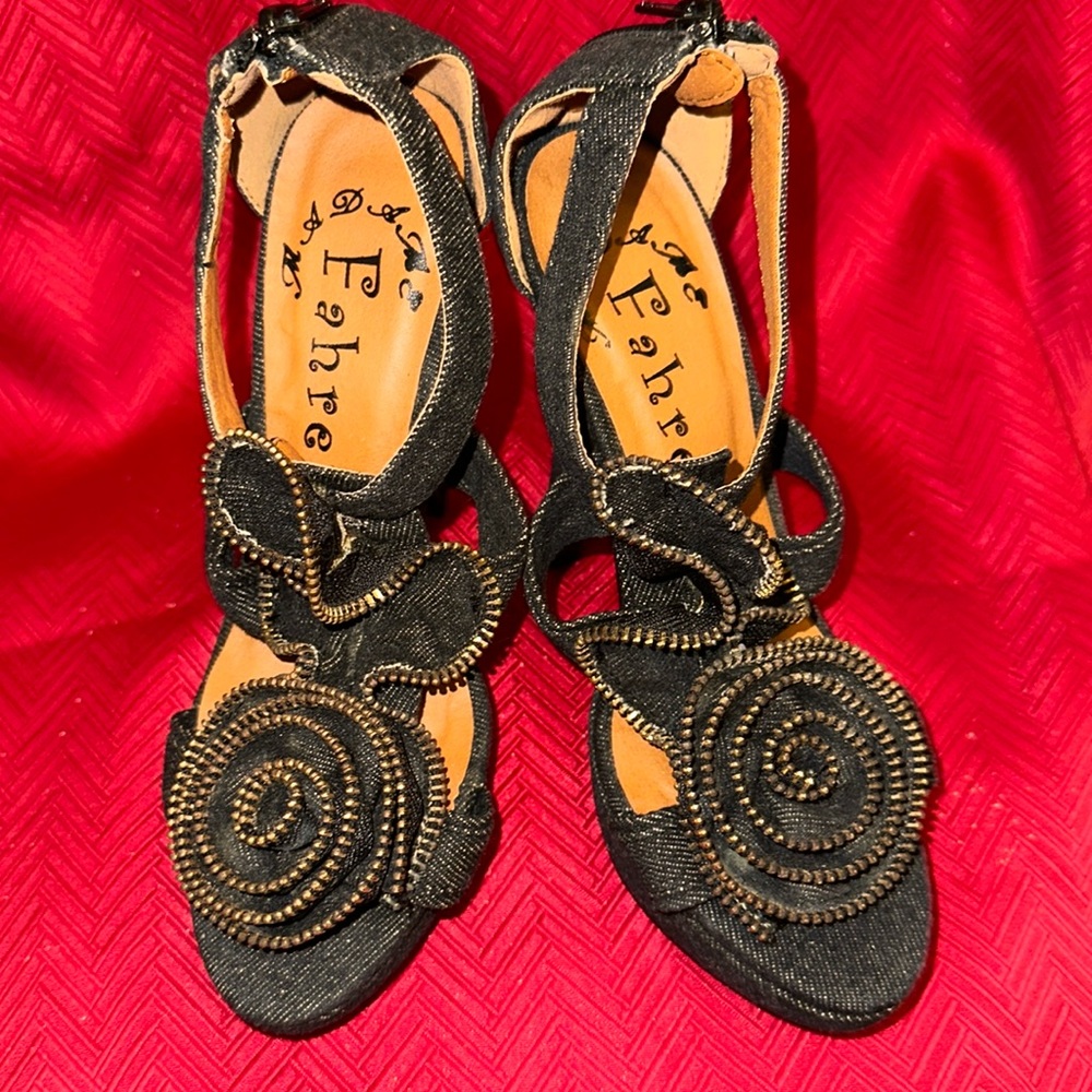Fahrenheit 4.5” Black Denim Heel Size 6